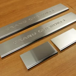 Grand Cherokee Door Sill Guards - Mopar