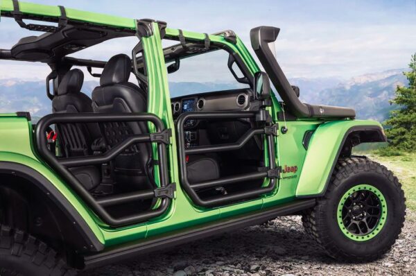 Genuine Mopar 4-Door Performance Tube Door Kit – OEM for Off-Road Adventures